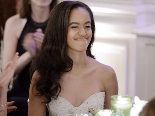 Wow! A Recent Photo of Malia Obama and Her Boots Got The Internet Hooked