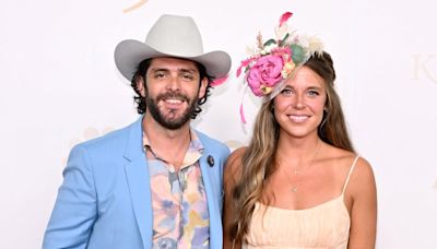 Thomas Rhett’s Wife Lauren Finds Her Phone After Search in Pond