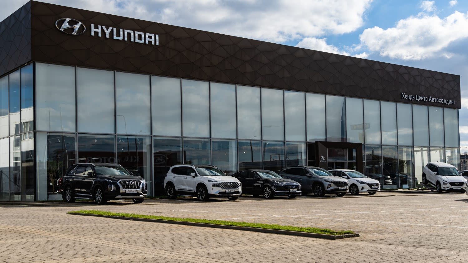 Hyundai set to launch IONIQ 9, a three-row electric SUV in the U.S. market