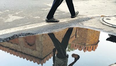 Delhiwale: Season’s first rain puddle