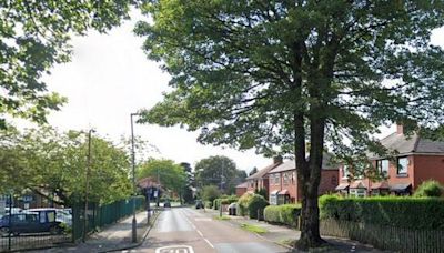 Suspect 'hands himself into police station' after man, 24, seriously injured in stabbing