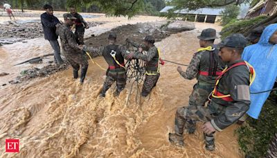 Wayanad landslides: Army intensifies rescue ops in affected areas, 1000 shifted to safe locations - The Economic Times