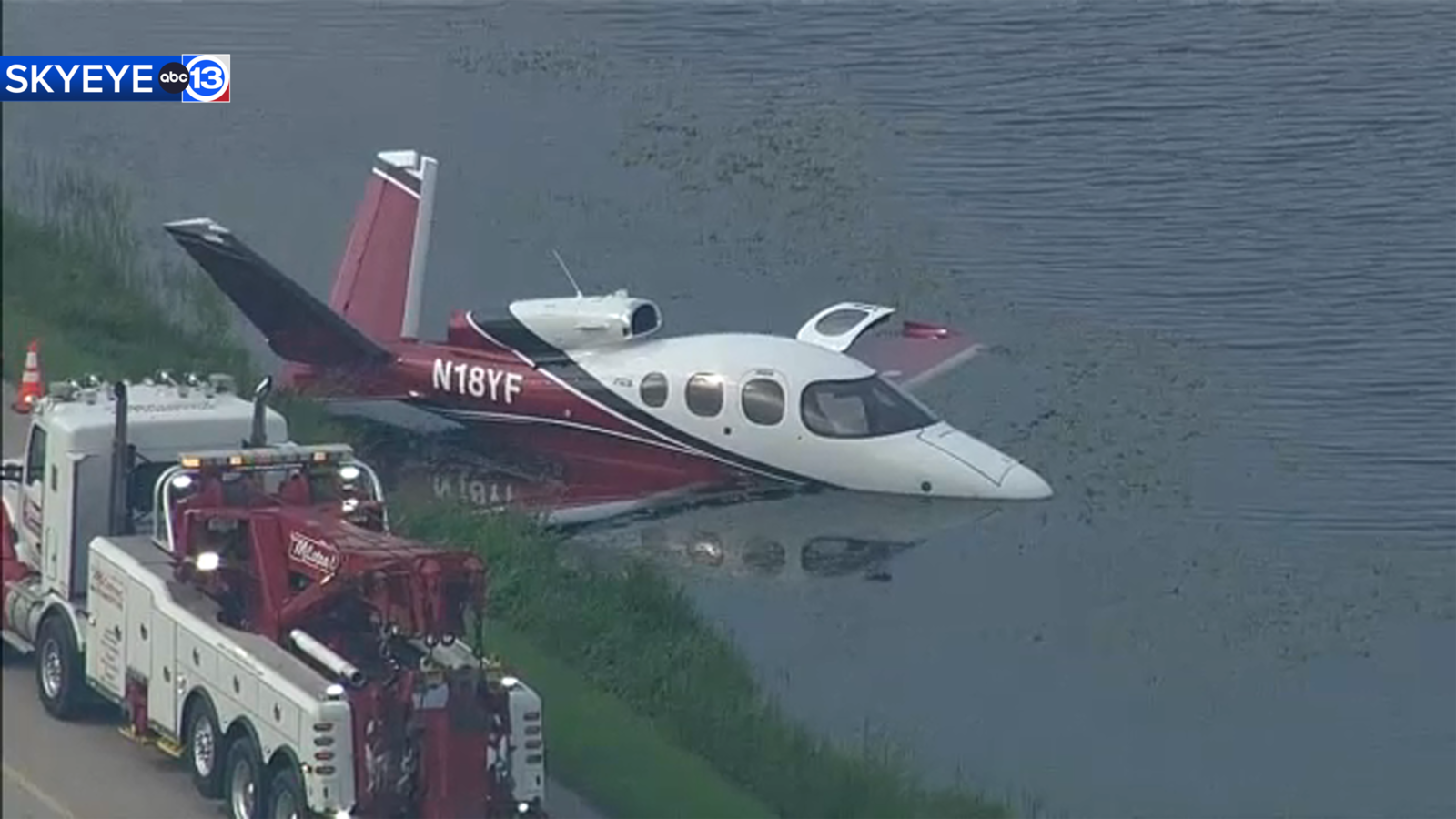 Klein Fire Department crews responding to small plane crash at Hooks Airport, officials say