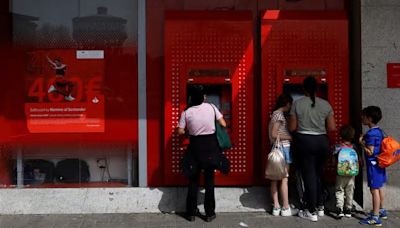 Santander's Q1 net profit up 11% compared to same period in 2023