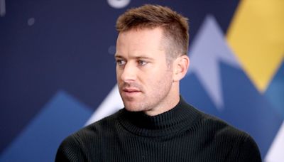 Armie Hammer asegura que “nunca ha sido más feliz” que después de ser “cancelado”