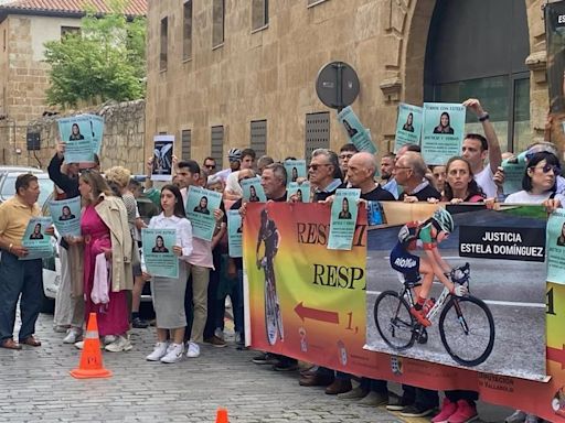 El padre de la ciclista atropellada en Salamanca no ve arrepentimiento del conductor: "Hace mes y medio dio positivo"