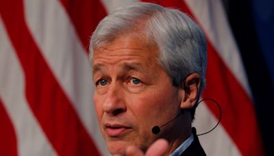 Jamie Dimon thinks he knows why people are so gloomy about the economy