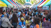 La Feria del Libro de Miami cumple 40 años con gran despliegue de casetas en la calle