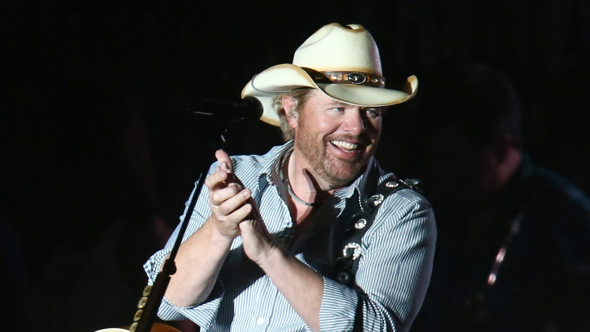 Toby Keith Honored By Carrie Underwood, Trace Adkins, Others In Heartfelt Tribute Show In Nashville — How To Watch...