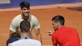 Alcaraz y Djokovic coinciden y bromean