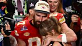 How Travis Kelce reacted to Taylor Swift's first appearance at Chiefs game