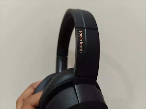 Sonic Lamb review – immersive sound and a comfortable design | Business Insider India