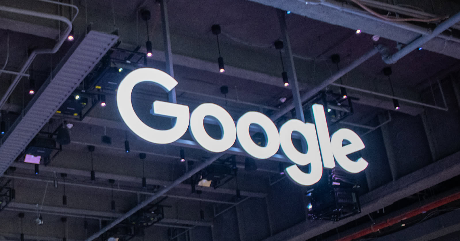 Google Warns Of "New Reality" As Search Engine Stumbles