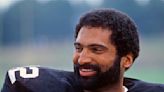 Franco Harris, legendary Pittsburgh Steelers running back, dies at 72