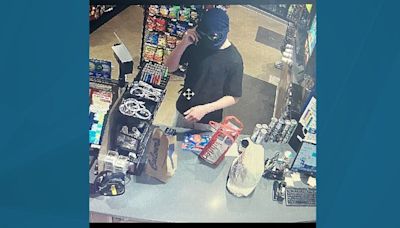 Spring Hill police searching for armed robbery suspect