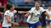 Inglaterra sigue imbatible para iniciar el Mundial; supera 1-0 a Dinamarca