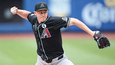 Diamondbacks Closer Paul Sewald Speaks to Media