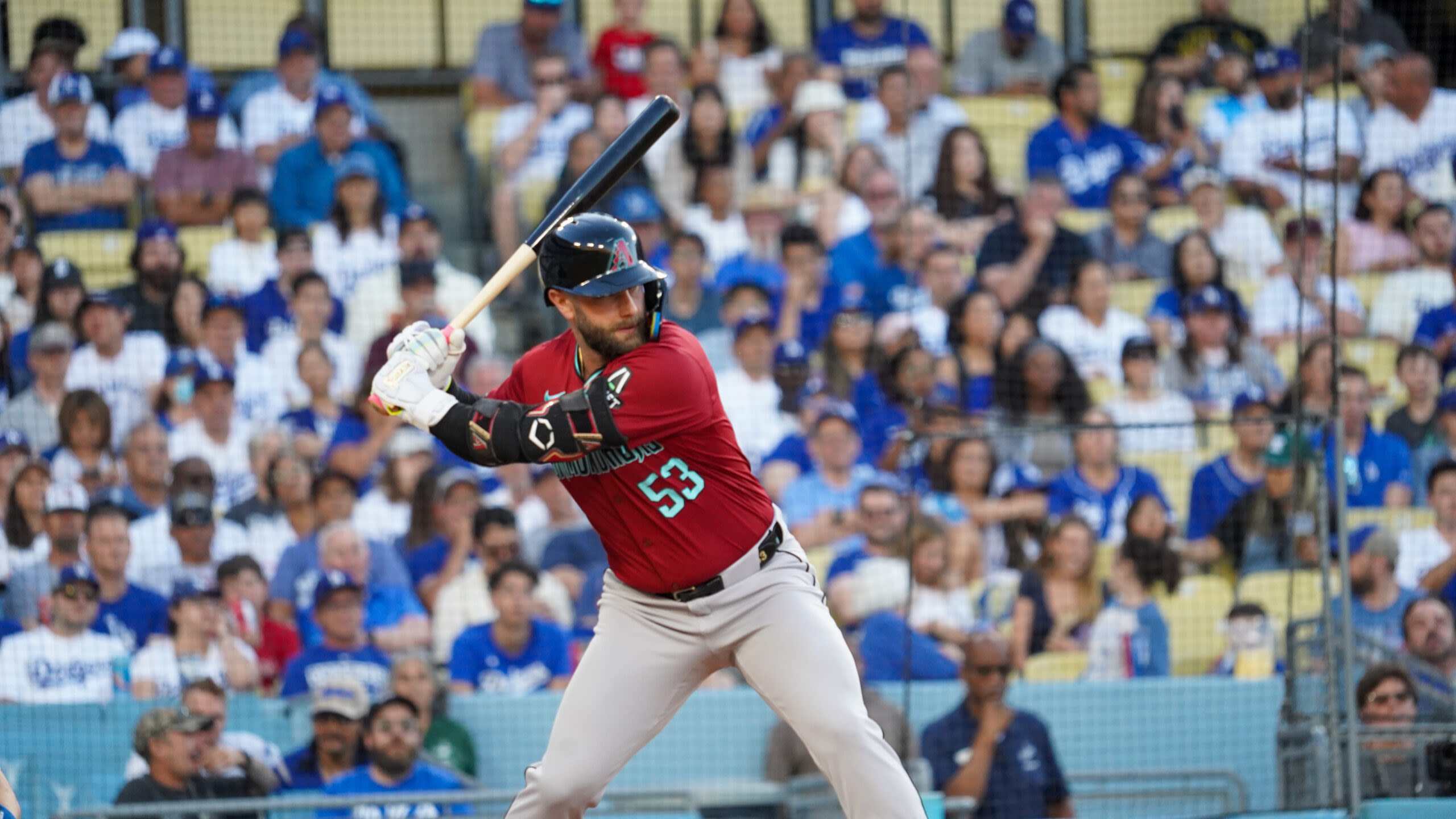 Christian Walker homers again at Dodger Stadium, twice