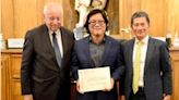 台法文化獎揭曉 得獎者羅亞娜：台灣哲學家成華語哲學傳統的救生圈