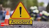 Car falls into drainage pit in Pune, five from Telangana killed | Pune News - Times of India