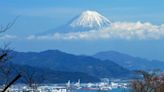 旅客違停搶拍富士山 市府乾脆買地建停車場