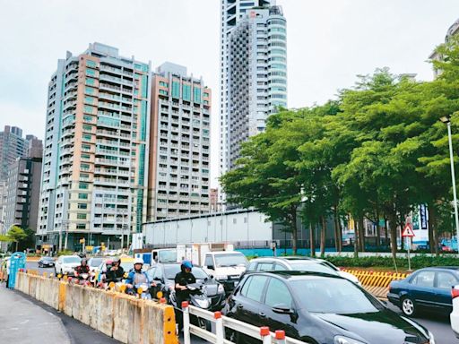 淡北道路施工 地方憂壓迫機車空間