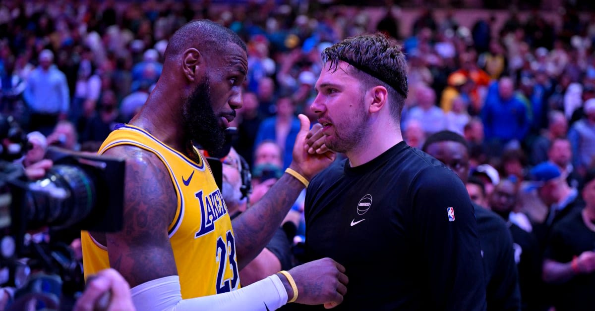 LeBron Expected to Opt Out of Lakers Contract, Test Free Agency; Mavs Top 10 Signing Odds?