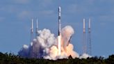 SpaceX launches 40 more OneWeb internet satellites