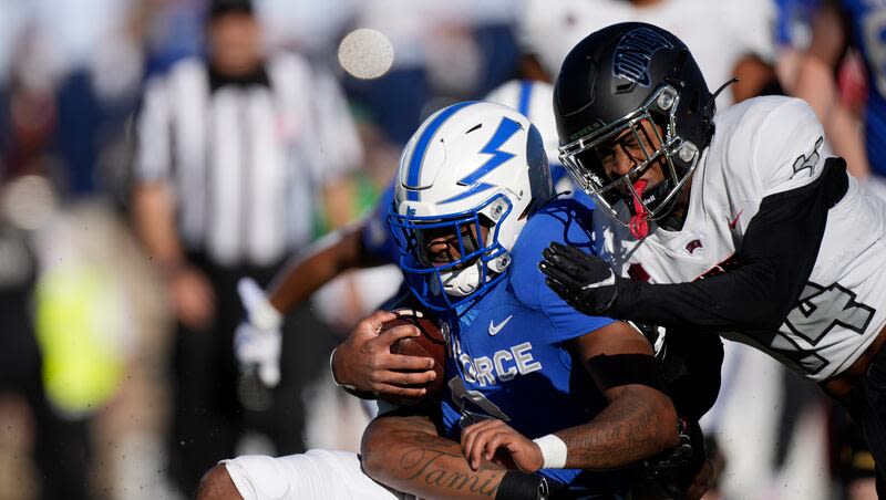 Reports: UNLV, Air Force staying in MWC, will receive signing bonus worth $25-30 million from league