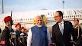 Prime Minister Modi arrives in Austria; artists sing 'Vande Mataram' to welcome him