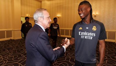 Florentino Pérez, con el equipo blanco en Munich