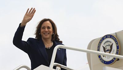 Harris tells roaring Wisconsin crowd November election is 'a choice between freedom and chaos'