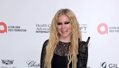 Avril Lavigne reagiert auf Verschwörungstheorie über ihren Tod