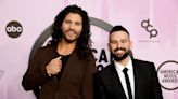 Dan + Shay Become First Coaching Duo On ‘The Voice’ Season 25