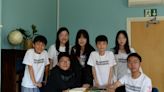 Nanjing TV Young Newsreaders visit Greene's College Oxford