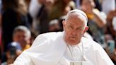 El papa Francisco se disculpó por haber dicho que en la Iglesia “ya hay mucha mariconería” al reafirmar la prohibición a los sacerdotes homosexuales