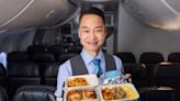 Alaska Airlines brings back inflight hot meals for main cabin