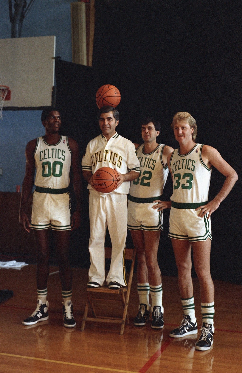 Lucas: Healey could use a Dukakis-style Celts photo op