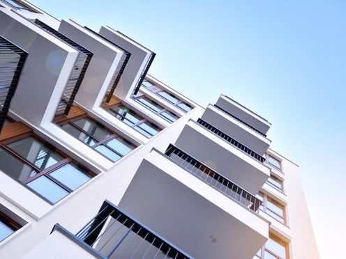 Multifamily Cap Rates, IRR Unchanged as Sector Awaits Interest Rate Action