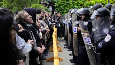 Policía desmantela campamento pro Palestina en la Universidad de Chicago