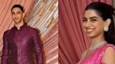 Khushi Kapoor blushes as paparazzi ask him to pose with rumoured boyfriend Vedang Raina at Ambani sangeet. Watch