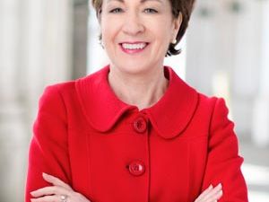 U.S. Senator Susan Collins Joins Bipartisan Effort to Protect Law Enforcement Officers