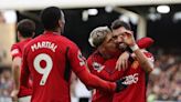 Soccer-Fernandes strikes late as Man Utd win 1-0 at Fulham