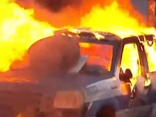 Motochorros mataron a un delivery para robarle la moto y sus compañeros reclaman justicia en Tres de Febrero: incendiaron un patrullero