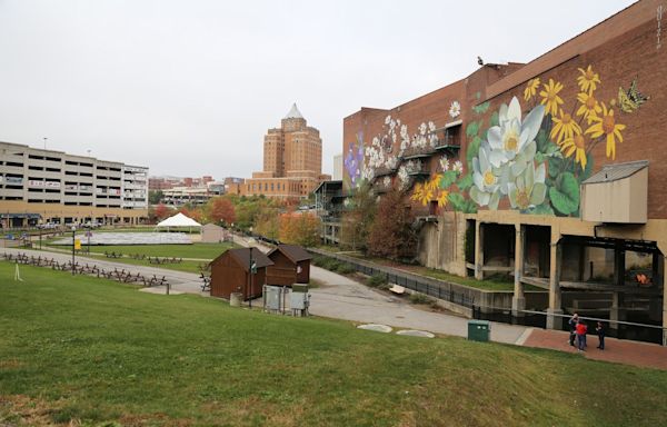 Akron reveals Lock 3 summer lineup: Free festivals, concerts, movies