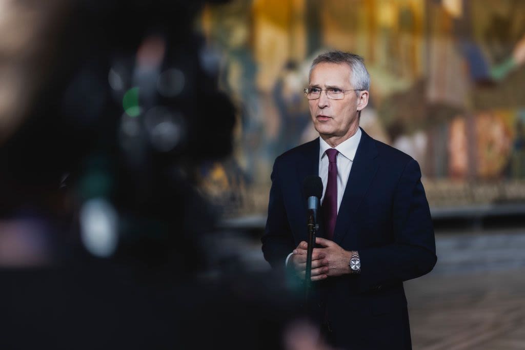 Telegraph: NATO in talks to put more nuclear weapons on standby, Stoltenberg says