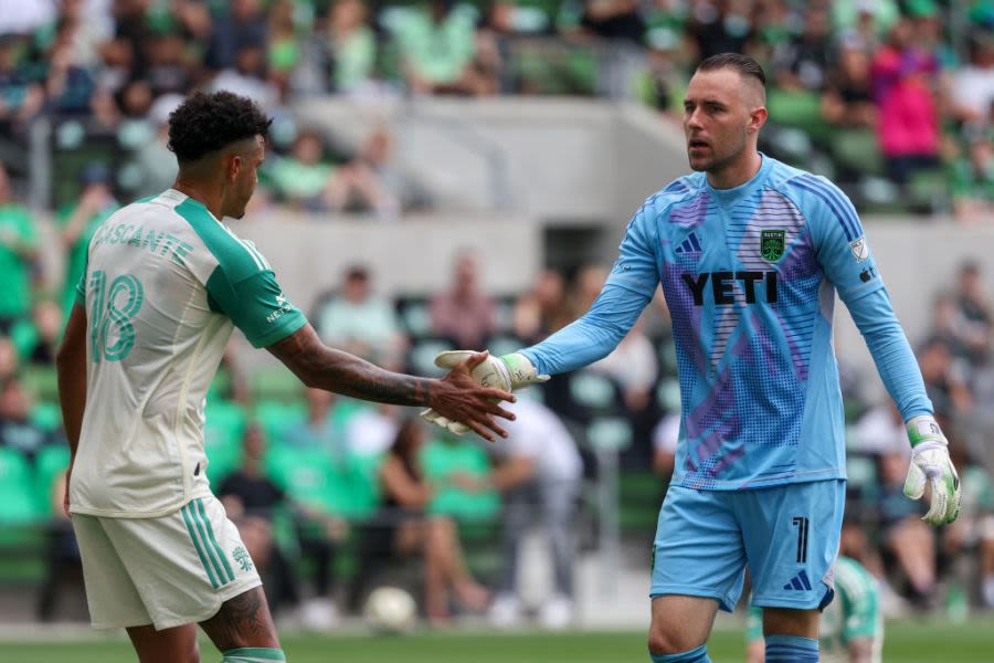 Brad Stuver earns 2nd Team of the Matchday honor, leads MLS in saves