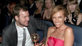 La actriz Toni Collette anuncia su divorcio después de filtrarse fotos de su marido besando a otra mujer