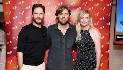 Ruben Östlund Teases ‘The Entertainment System Is Down... Cannes Presser: “It’s F–ing Hard To Make A Good...