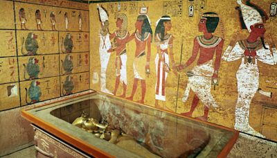 Mystery of 'pharaoh's curse' solved as experts reveal cause of Tut tomb deaths